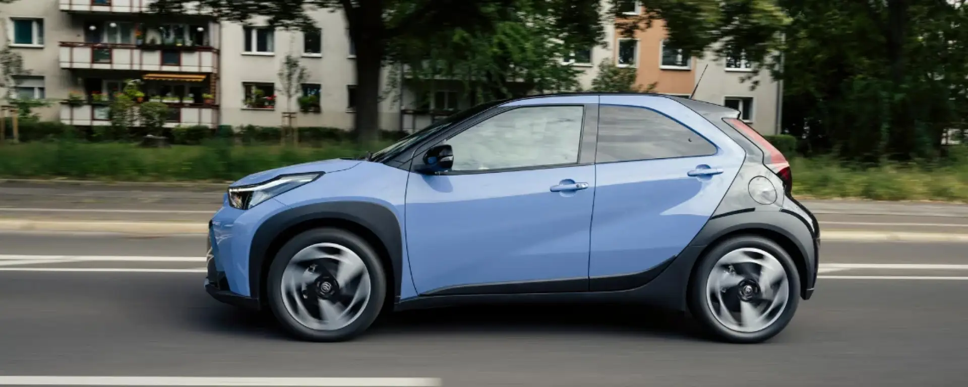 Nuova Toyota Aygo X - Porte Aperte