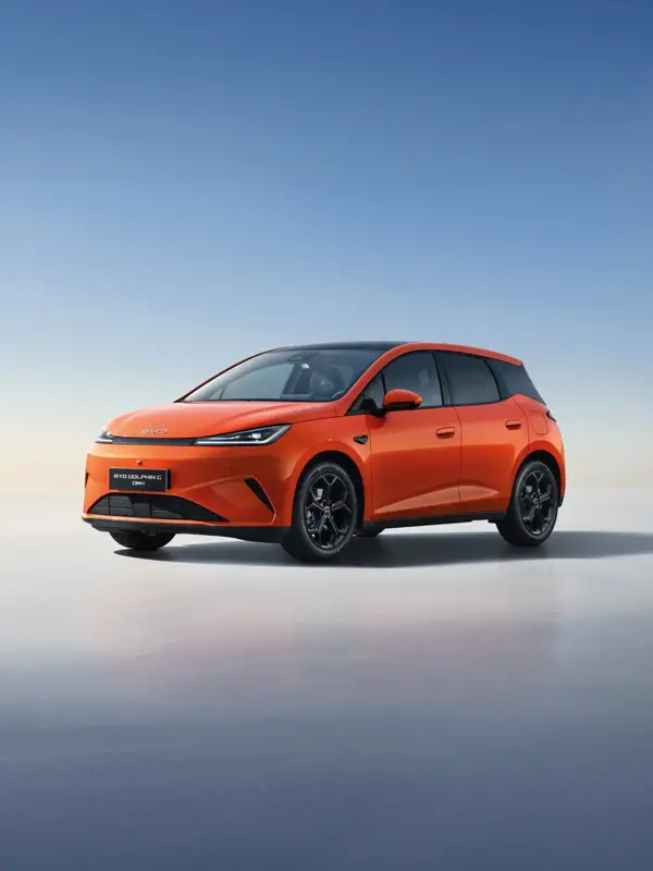 NUOVA BYD DOLPHIN G DM-i. Scoprila nei nostri Showroom di gruppo zatti