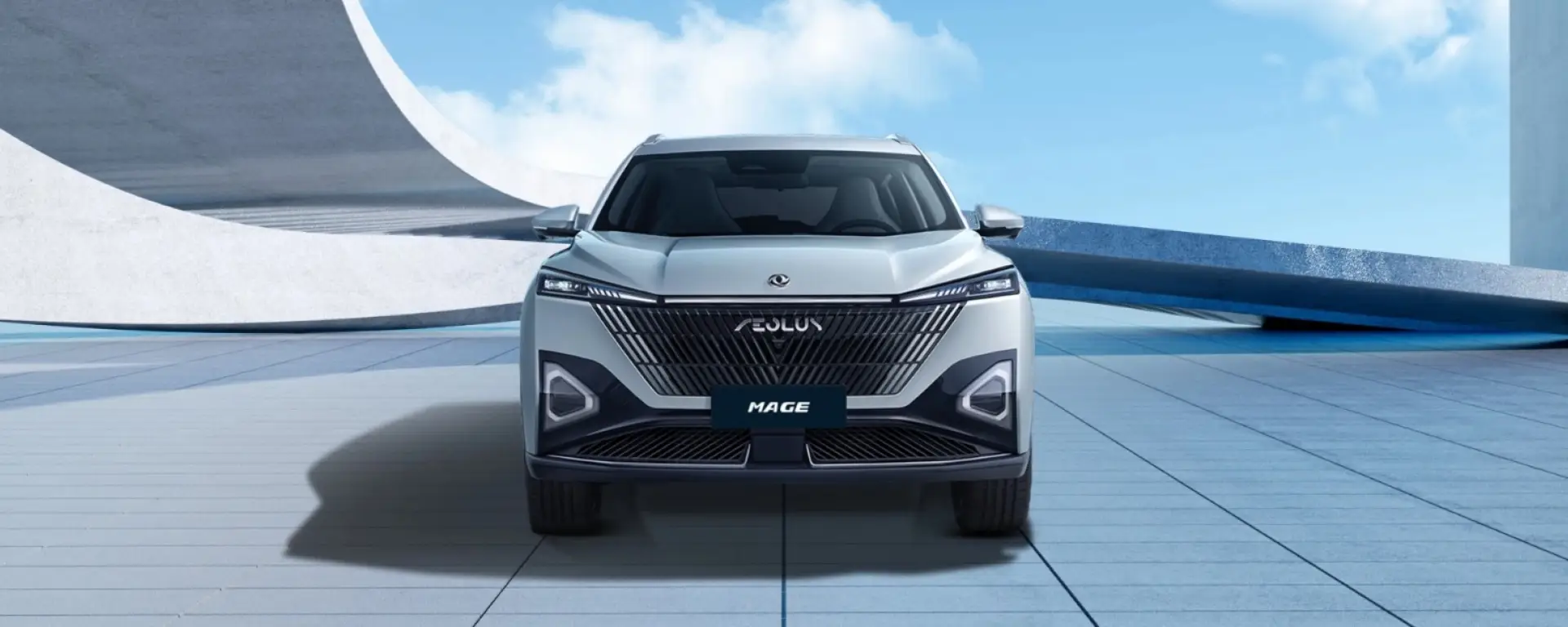Nuova Dongfeng Mage vista anteriore, SUV compatto dal design sportivo, moderno ed elegante disponibile presso Auto Zatti.
