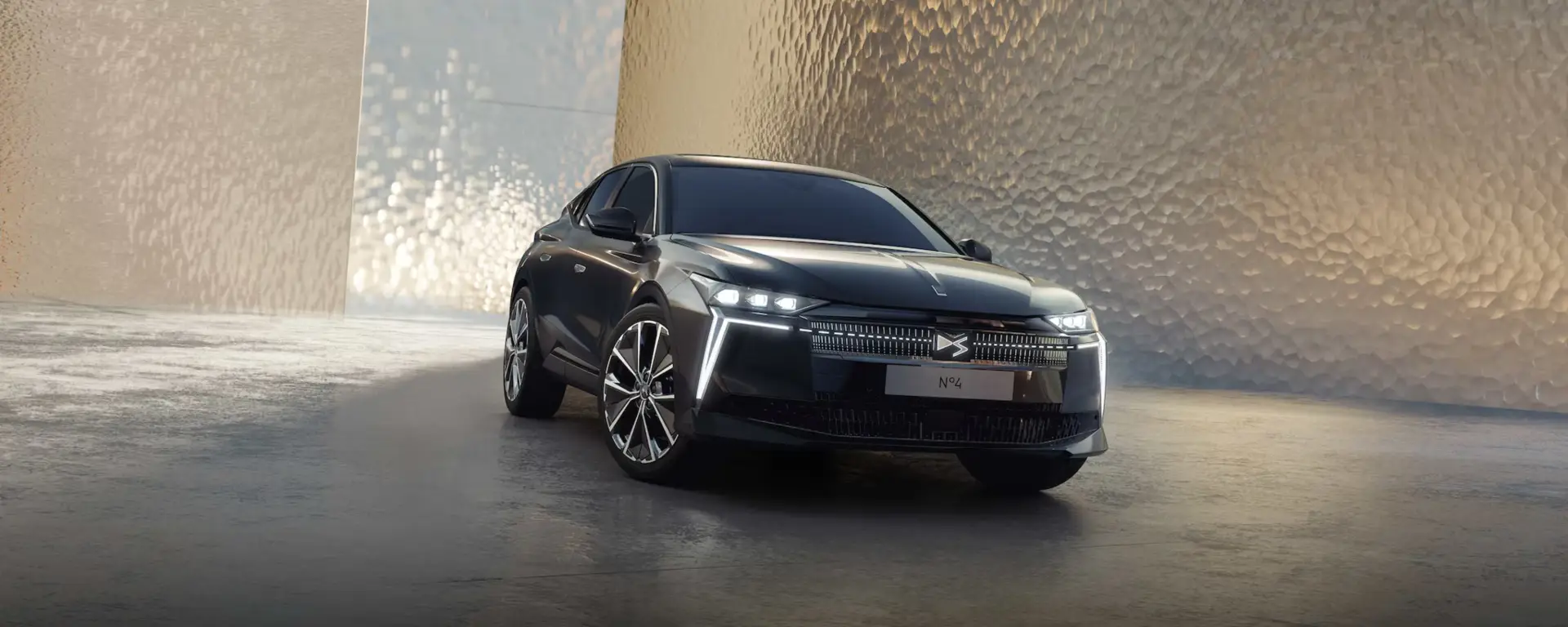 Nuova DS N°4 | Gruppo Zatti Concessionaria Ufficiale DS Automobiles