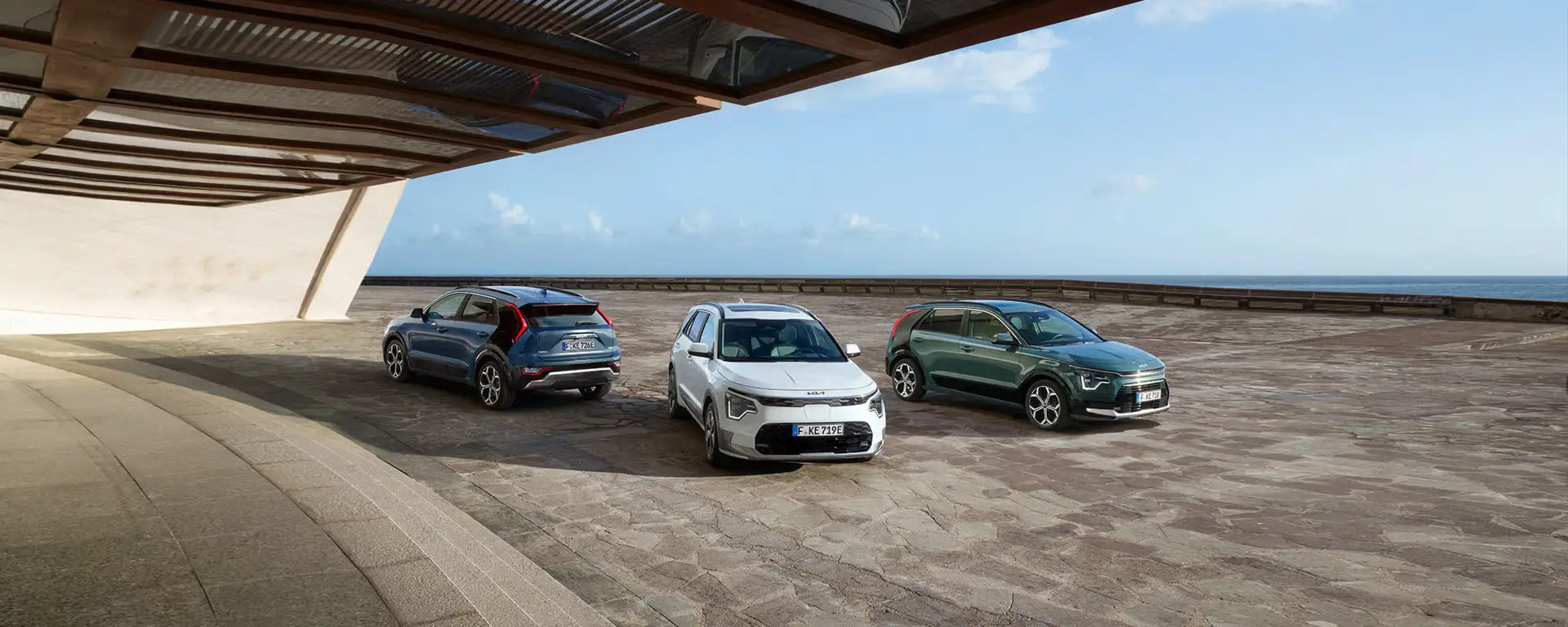 Nuova Kia Niro vista anteriore, crossover dal design moderno, elegante e dinamico disponibile presso Auto Zatti.