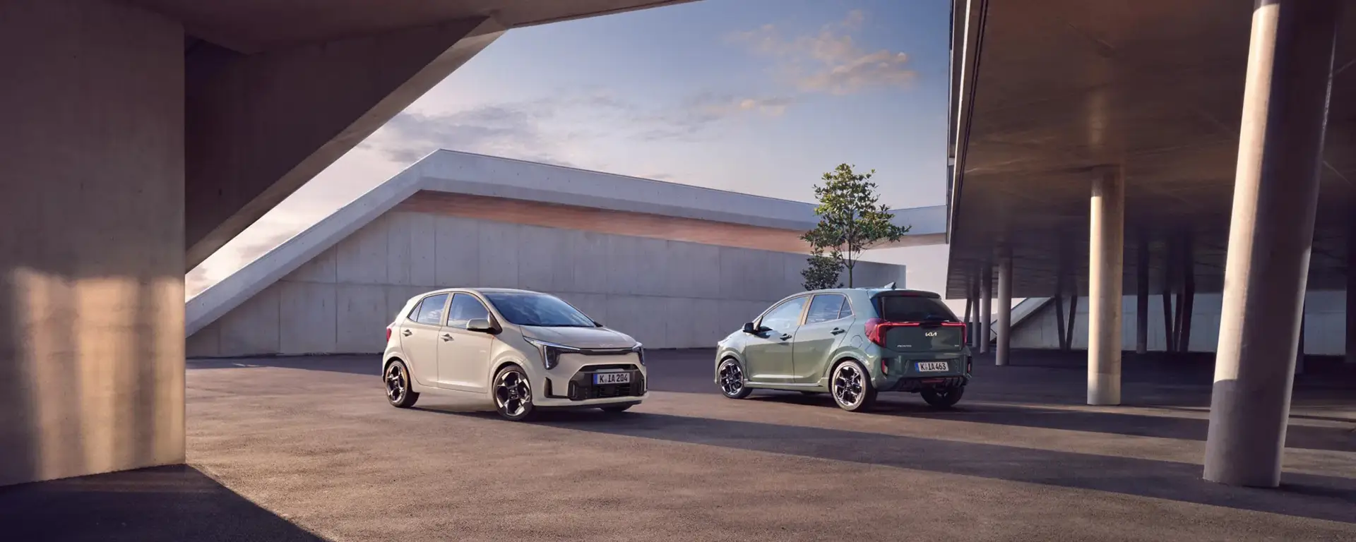 Nuova Kia Picanto vista anteriore, city car compatta dal design moderno e dinamico disponibile presso Auto Zatti.